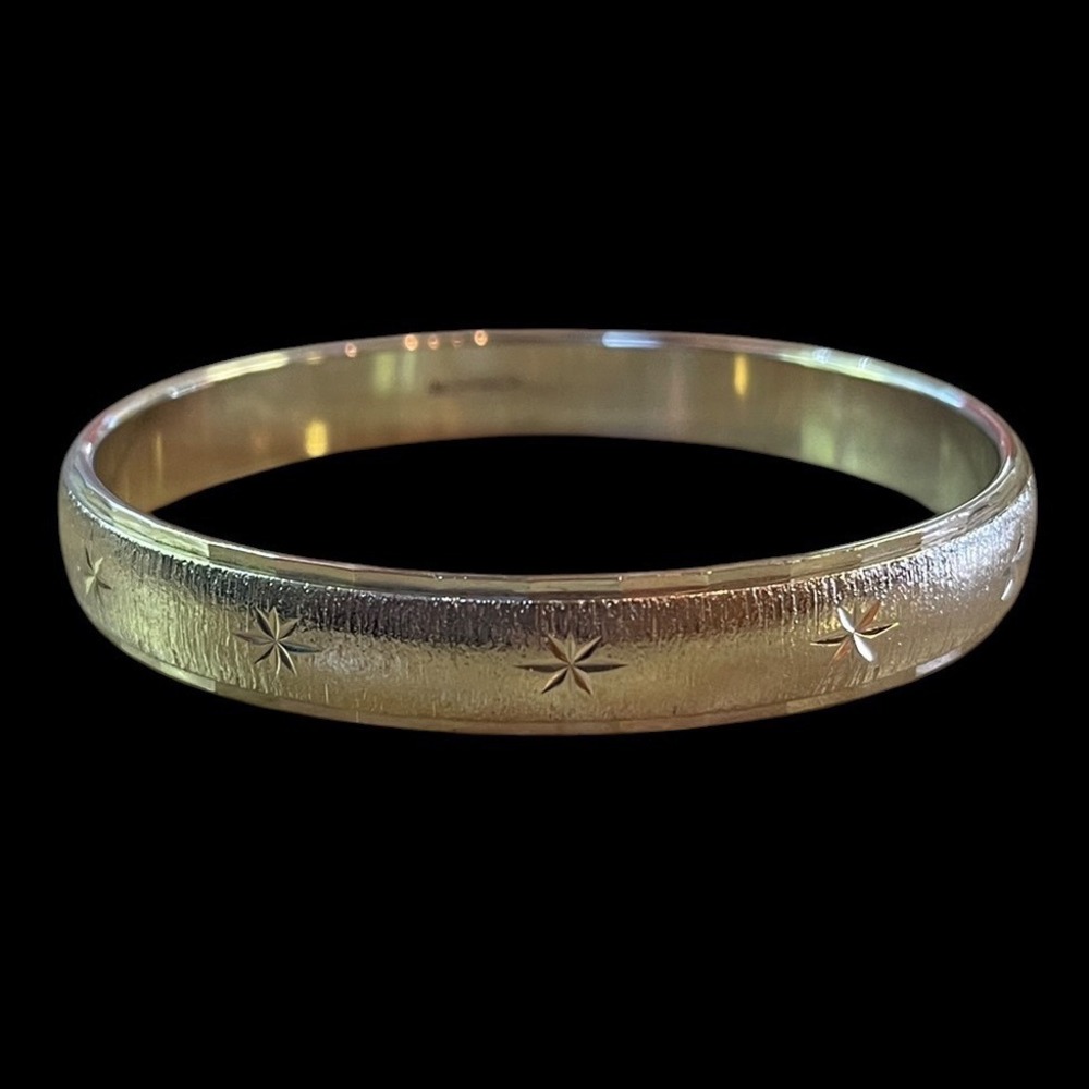 Vintage Monet Silver Tone Textured Starburst Bangle Bracelet Etched Celestial